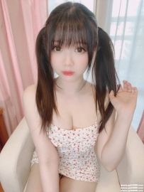 台中學生妹：小米 157cm.D.45.22歲 #可愛幼齒小師妹 極品蘿莉