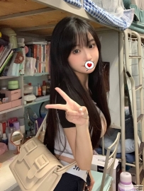台中學生妹：貝貝 163.45.C+.21歲 漂亮有氣質的學生妹  短期兼職