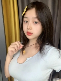 童顔巨乳：可可161.E.47.22歲 秀氣的外表 氣質獨家 長相也屬於可愛