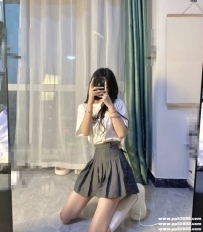 台北美腿學生：辰辰 165cm.C奶.20歲 身材一級棒 很會玩 很敢玩