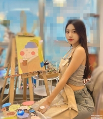 氣質靚麗音樂老師：樂兒163.C.23歲 同學們~準備好了嗎? 音樂課要開始?