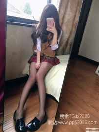 高雄主推學生妹：小尹160 45 B 20歲 #性格活潑 外貌極佳的小蘿莉 首次下海 服務態度好