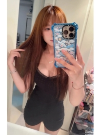 台中學生妹：可可 158.46.D.23歲 嬌小可愛的氣質學生妹 嘴巴會吸小穴會夾，超高配合度