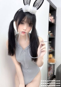 鄰家小女友：小皮158.C.19歲 甜美清純鄰家小女友 第一次兼職 可愛俏皮 女友feel十足
