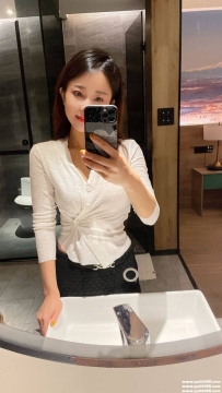 汽車銷售：金銘158.B+.48.30歲 很性感妖嬈的姐姐喜歡嗎？服務係級別騷浪
