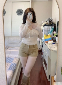 新竹爆乳性感姐姐系列：妮妮 165.48.E.27歲 爆乳 技術一流 女人味十足 技術厲害 氣質