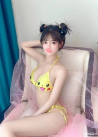 台北年輕尤物：阿莉 163cm D奶 20歲 清純漂亮 白皙 身材苗條
