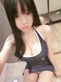 台北甜美大奶妹：小娜 160/F杯/46/20歲 完美雙峰配合度100%