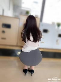 台中氣質櫃姐：海洋 165cm.C奶.47.27歲 嫵媚撩人 技術一級棒 懂男人 會挑逗 服務超讚