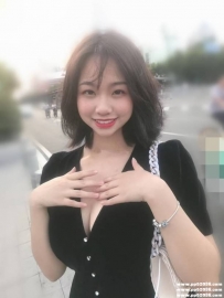 台中外約甜美女學生：冰冰 163cm F奶 21歲 胸部有F奶 甜美可愛