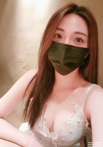 台中優質妹：小朵 158cm 43kg C奶 22歲 皮膚白皙 長相清純 漂亮