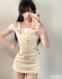 台南外送茶莊：憶夢164.B.46.22歲 甜美氣質型 腿長 很會服務 會吹舔 從上身舔到蛋蛋