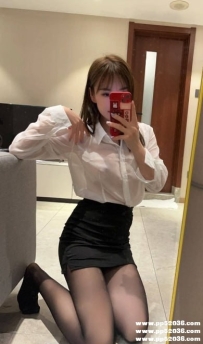 新竹高挑正妹：婷婷 165cm D奶 25歲 服務主動熱情 超級好互動 凹凸有緻的身材 很勾魂