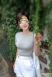 台中氣質網美：貝爾 165-C-24歲 網美款氣質小美女 陽光氣質...