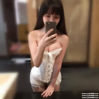 童顔巨乳：酥酥 158-160-E-21歲 可愛大凶器 千真萬確的本人照