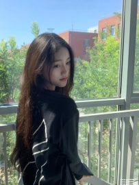 學生援交妹：笑笑157.B.19歲 長相可愛型 眼睛會說話 青春學生感 小隻馬女友