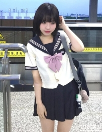 台北學生妹外約：林兮158.C.45.20歲 甜美可愛 年輕單純的咩咩 擄獲無數芳心