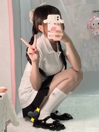 台北蘿莉茶：小蘿莉 157cm C奶 18歲 甜美清純纖瘦小隻馬 超讚