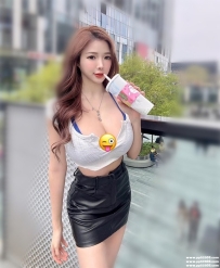 台北大奶網紅兼職：暢暢 165.48.G.23歲 #大奶控最愛!  迷人美眸、誘人臉蛋 超讚S身材