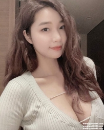新竹爆乳妹 茶茶 163 F 52kg 27歲 配合度很高唷 可玩69 LG 奶泡等服務 等哥哥們來挑戰