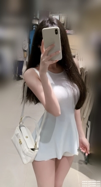 高挑美女：玫瑰165.E.48.25歲 年輕顏值高  笑容甜美 纖細不骨感 很會調情