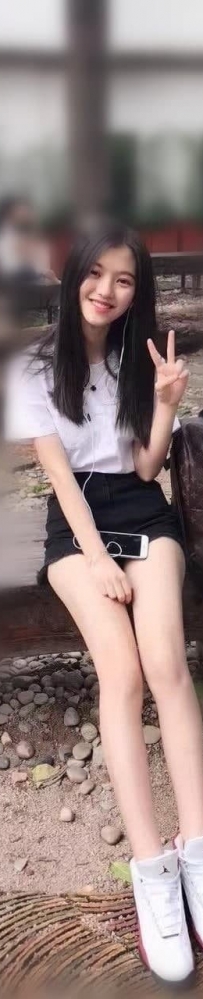 台中氣質正妹茶：雨嫻 167-C-24歲 氣質美女來囉 性感尤物 讚