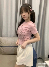 高雄學生校花：小濕妹 158 43 C+ 20歲 嬌小俏皮 鮑魚粉嫩緊緻 有女友fu 剛下海學生