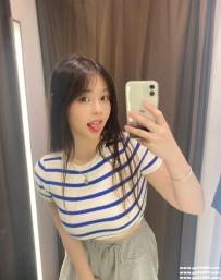 台北G奶茶：心妍 163 G 52kg 24歲 性感大爆乳 白皙滑嫩 主動 騷