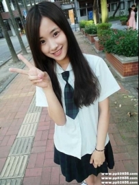 台北學生茶:幼幼 160cm C奶 19歲 甜美學生妹兼職 配合度高 騷